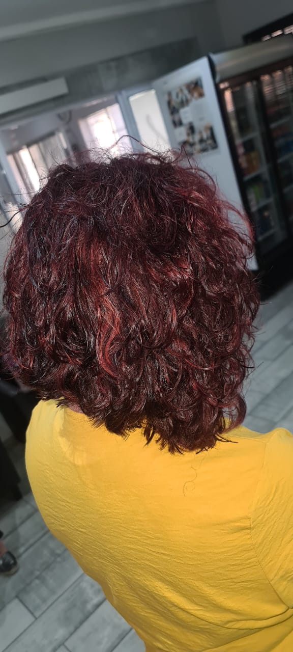 Curly hair full colour
